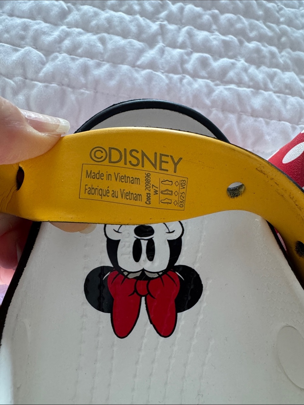 Official Disney Minnie Mouse Platform Crocs with Sequin Red Bows - Picture 5 of 14